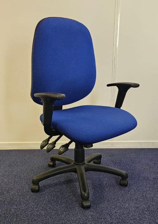 High Back Fully Loaded Operators Armchair, Blue Fabric (used)