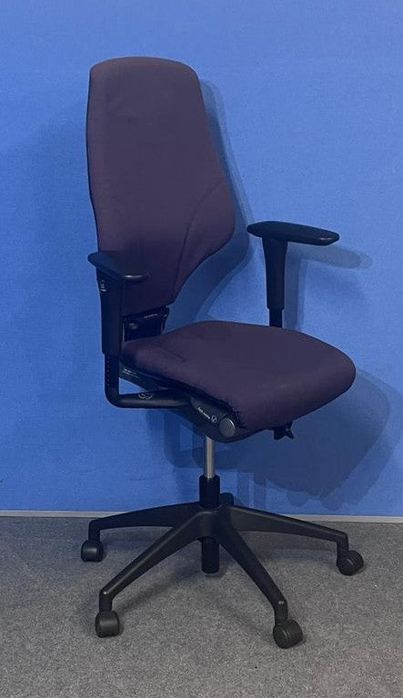 Giroflex G64 High Back Operators Armchair (used)