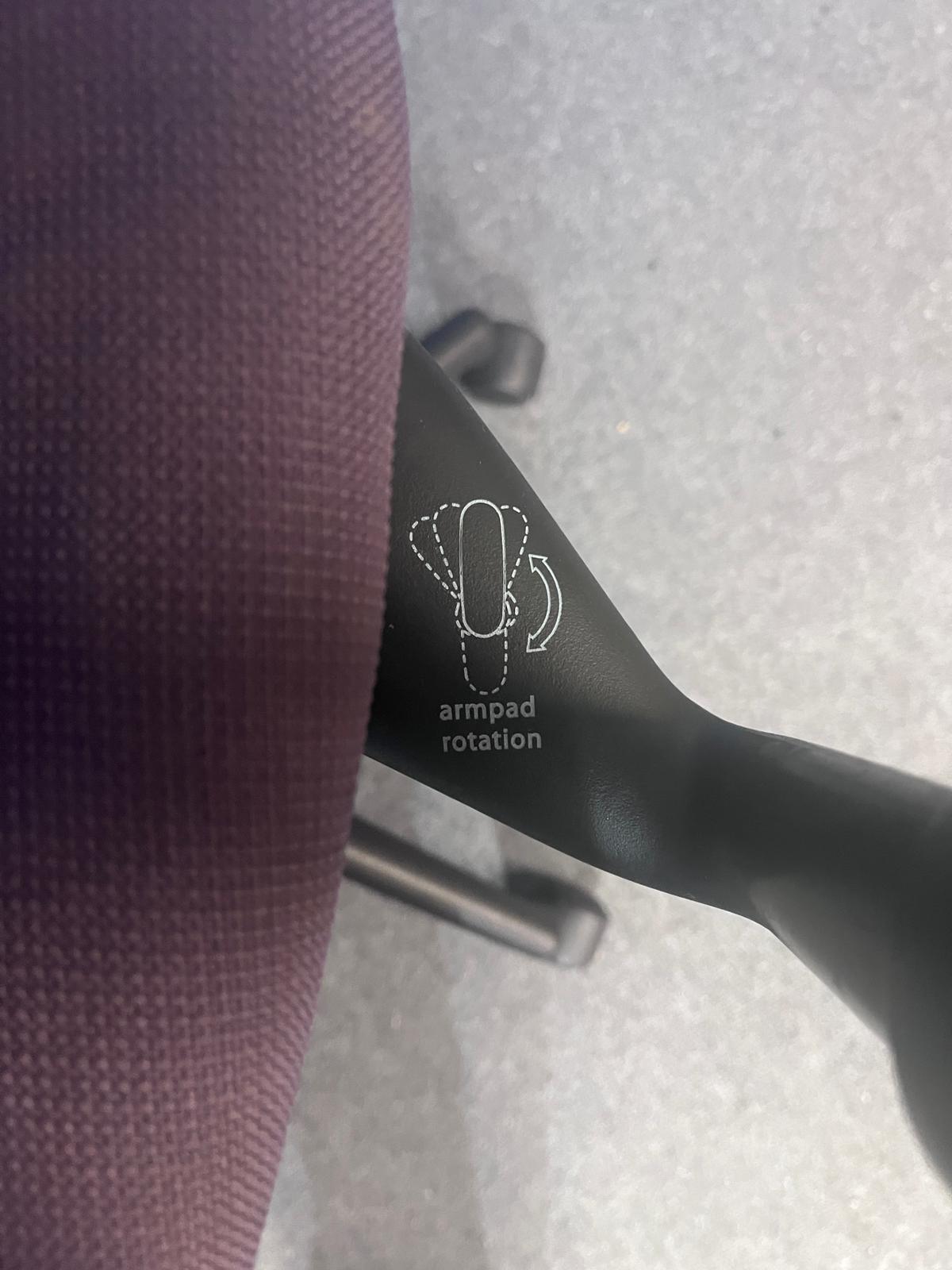 Giroflex G64 High Back Operators Armchair (used)