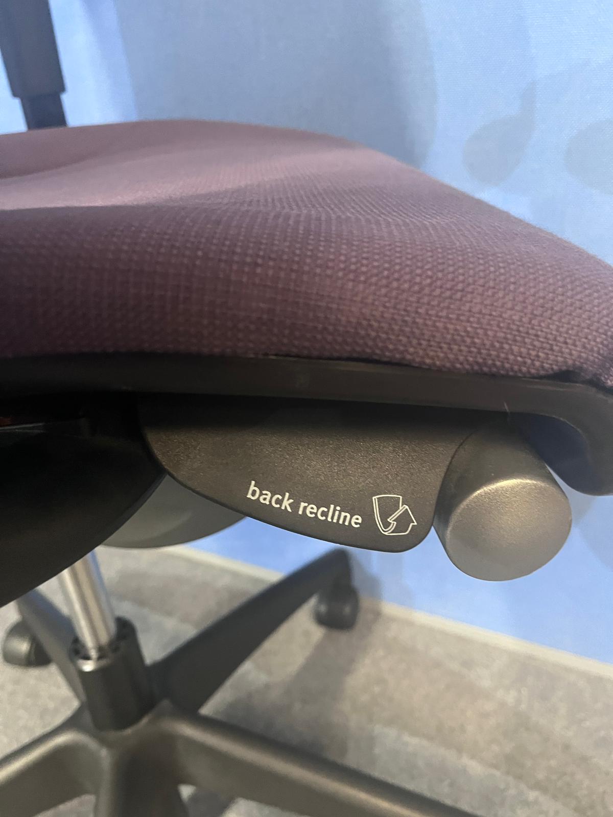 Giroflex G64 High Back Operators Armchair (used)