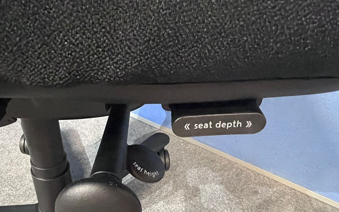 Orangebox Flo High Back Task Armchair with Headrest Black (used)