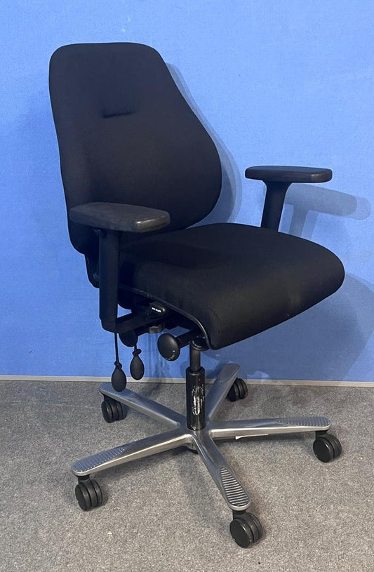 Orangebox Spira Plus Medium Back Armchair Black (used)