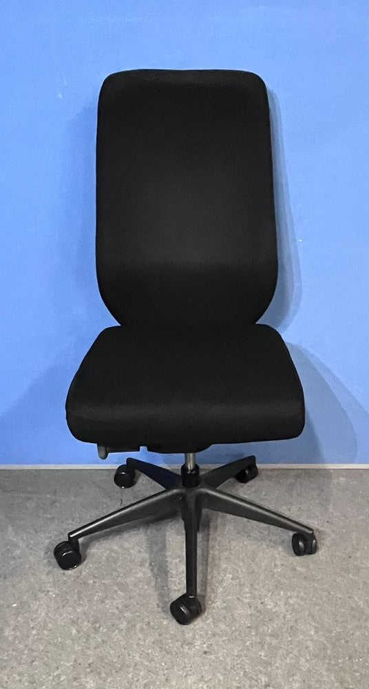 Boss Design Key Task Medium Chair Black (used)