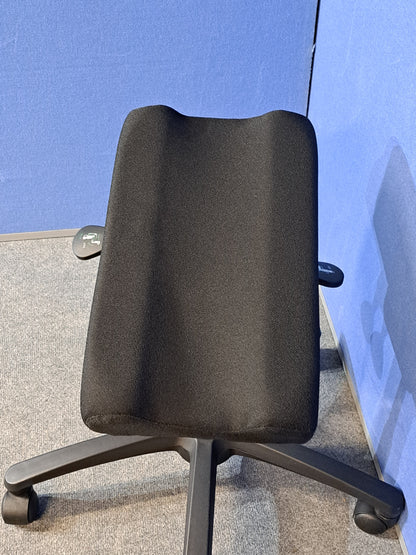 Height Adjustable Single Leg Rest Black (used)