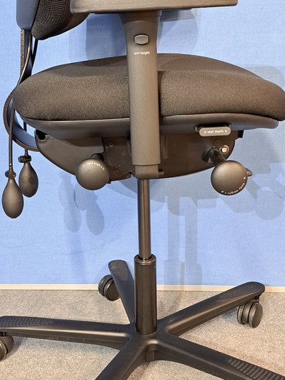 Orangebox Flo Mid Back Task Armchair with Headrest Black (used)