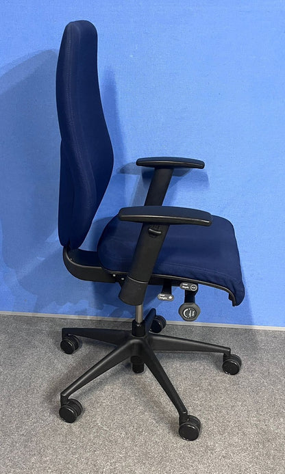 Boss Design Key Task Medium Armchair Blue (used)