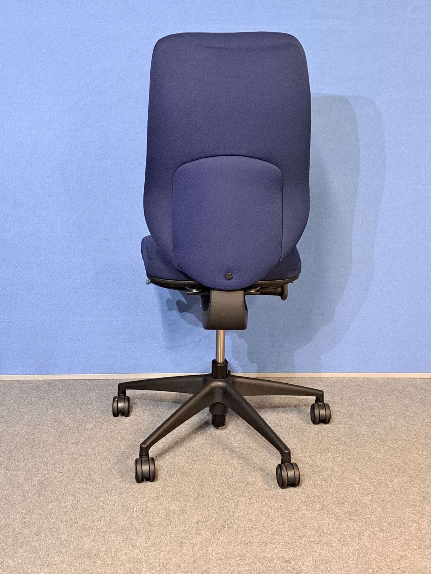 Boss Design Key Task Medium Chair Blue (used)