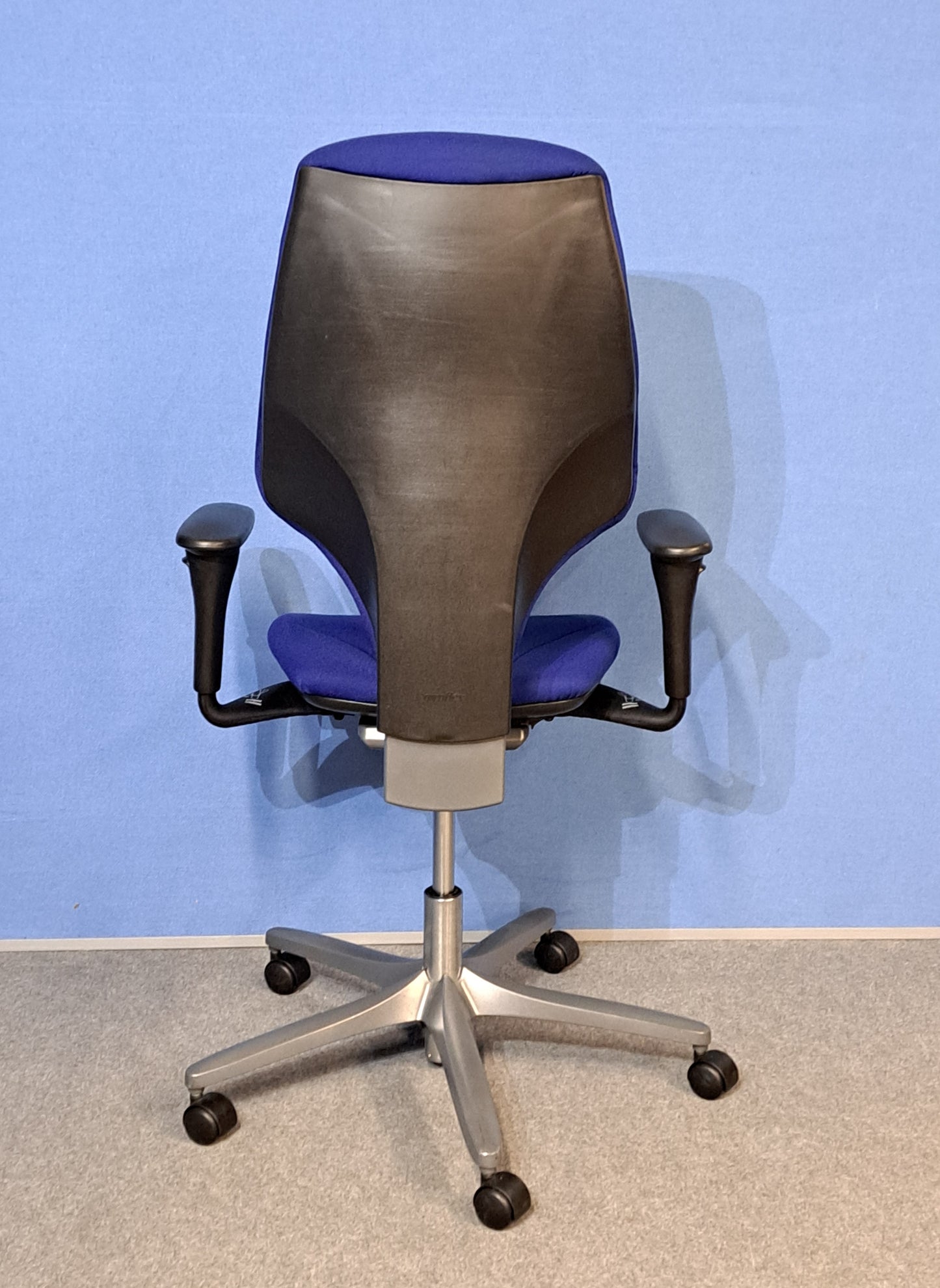 Giroflex G64 High Back Operators Armchair BLue(used)