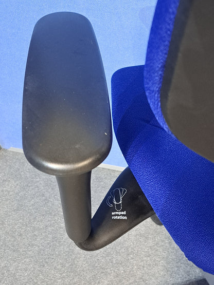 Giroflex G64 High Back Operators Armchair BLue(used)