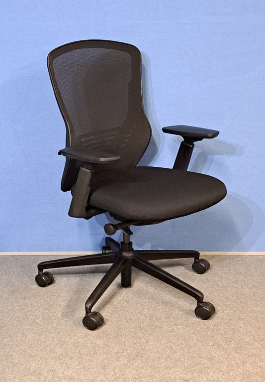 *SALE* Senator Ousby Task Armchair Black (used)