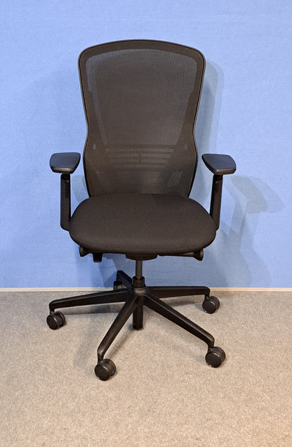*SALE* Senator Ousby Task Armchair Black (used)