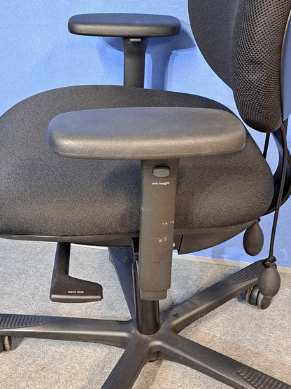 Orangebox Flo Mid Back Task Armchair with Headrest Black (used)