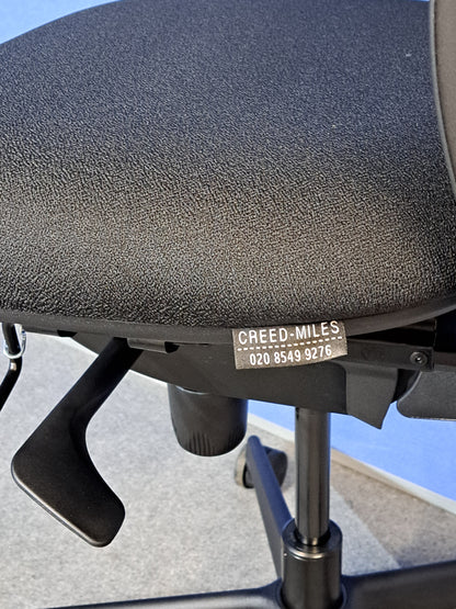 Pledge Eclipse Mesh Back Task Chair in Black (used)