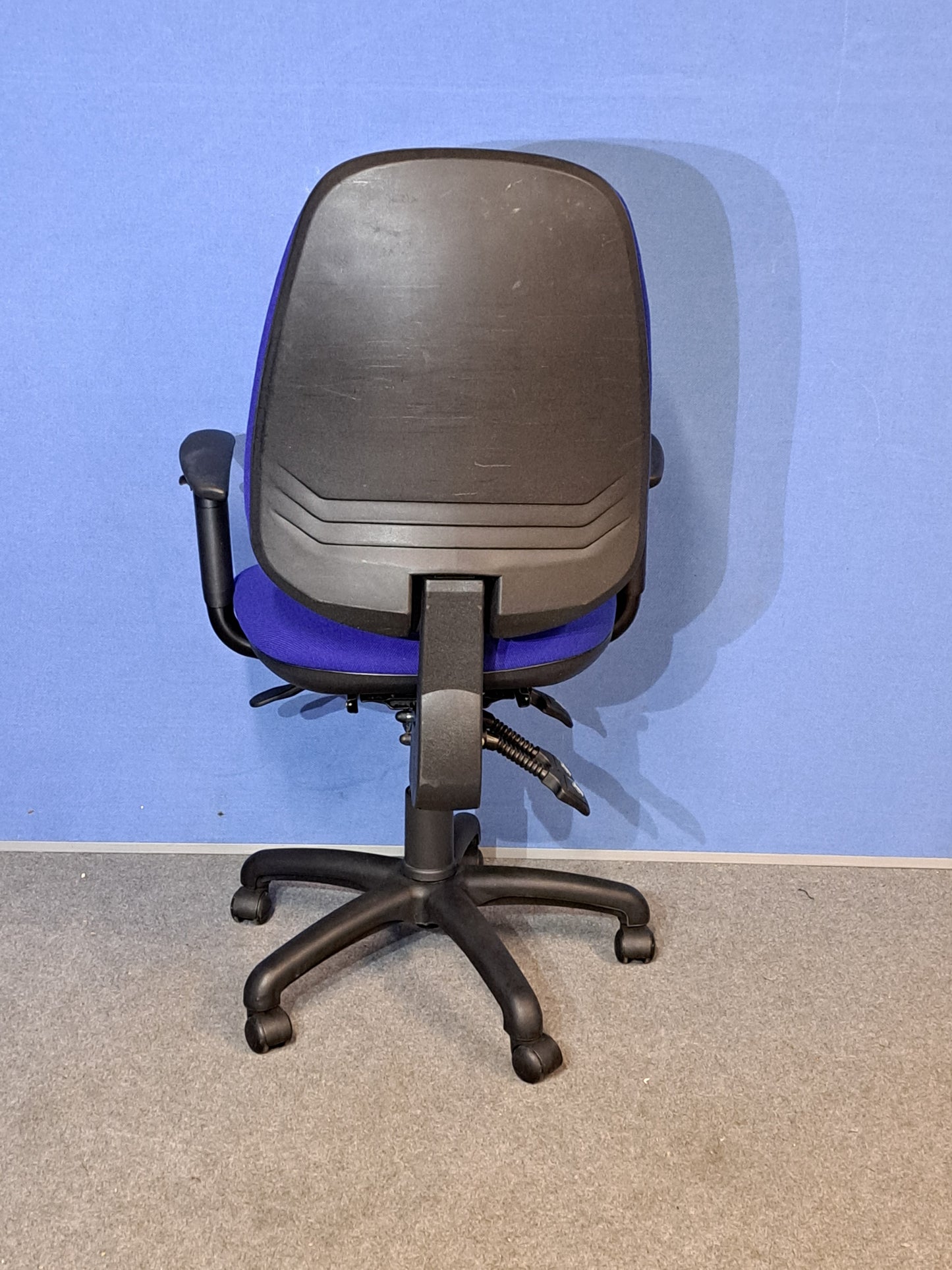 High Back Fully Loaded Operators Armchair - Blue (used)