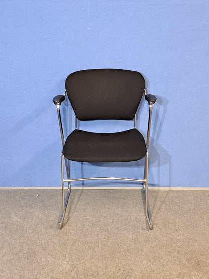 Set of 2 Perry Meeting Armchair on Silver Cantilever Frame - Black (used)