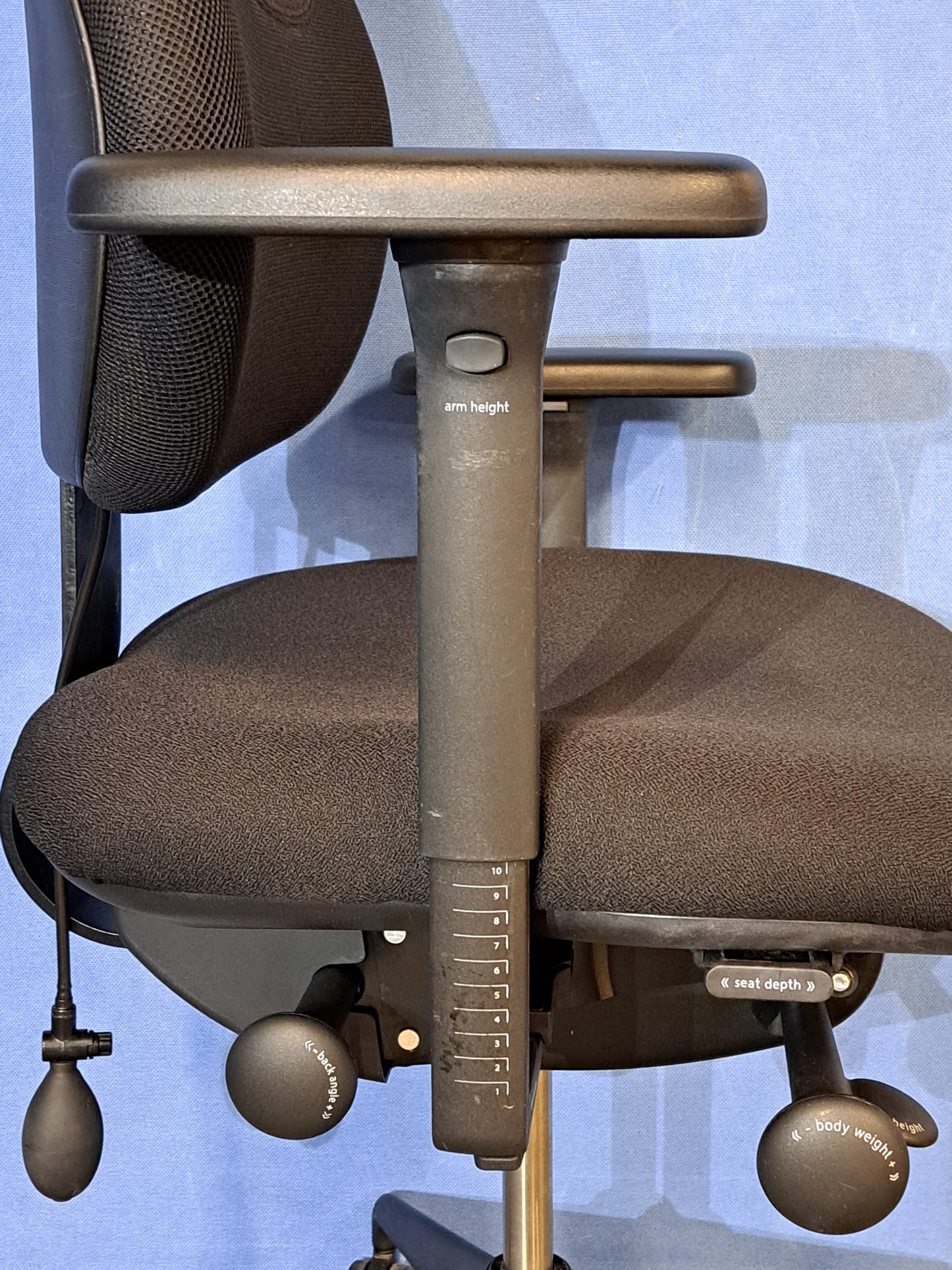 SALE Orangebox Flo Mid Back Task Chair with Coccyx Seat inc Headrest - Black (Used)