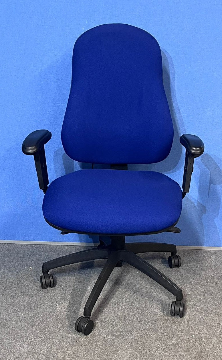 High Back Operators Armchair with Height Adjustable Arms in Blue (used)