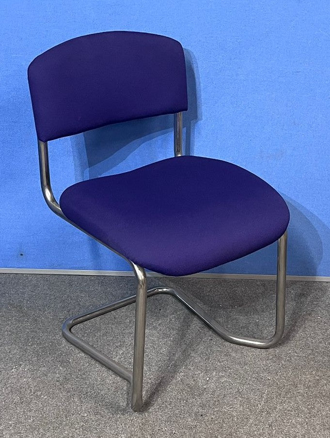 Set of 4 Visitor / Meeting Chairs on Silver Cantilever Frame - Mixed Colours (used)