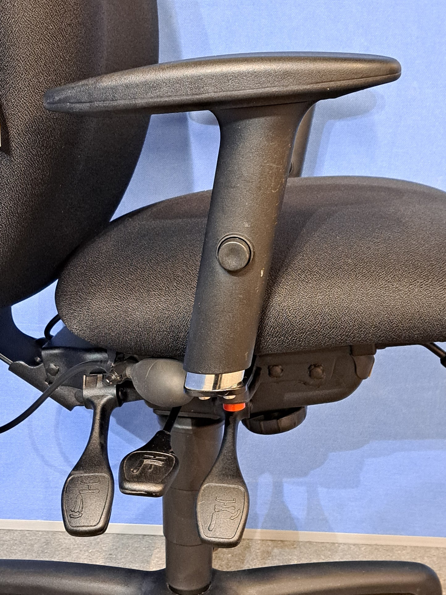 Adapt by Ergochair Mid Back Operators Armchair - Black (used)