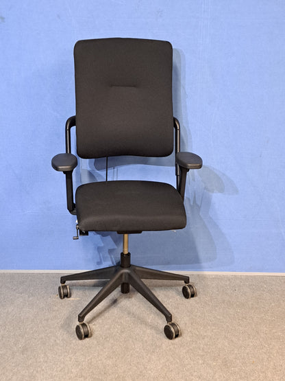 Rohde Grahl Nowy Styl Xenium Basic Office Armchair Black (used)