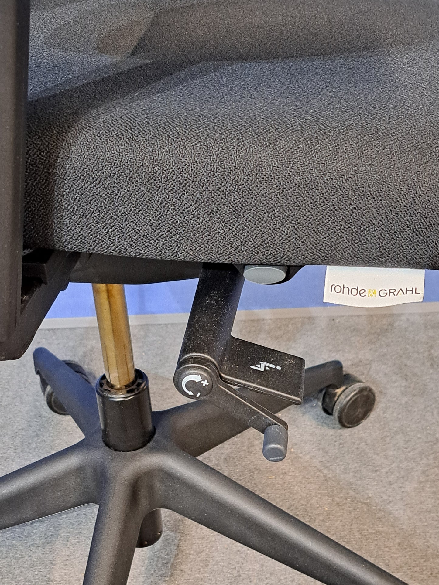 Rohde Grahl Nowy Styl Xenium Basic Office Armchair Black (used)