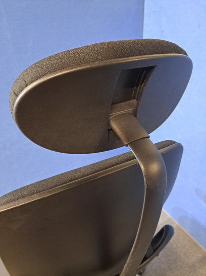 Rohde Grahl Nowy Styl Xenium Basic Office Armchair inc Headrest Black (used)