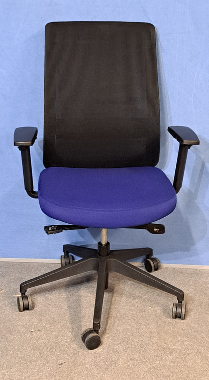 Triumph Mesh Back Operators Armchair with Height Adjustable Arms in Blue / Black (used)