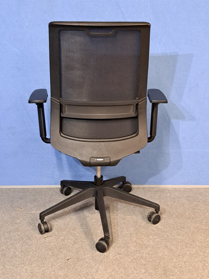 Triumph Mesh Back Operators Armchair with Height Adjustable Arms in Blue / Black (used)