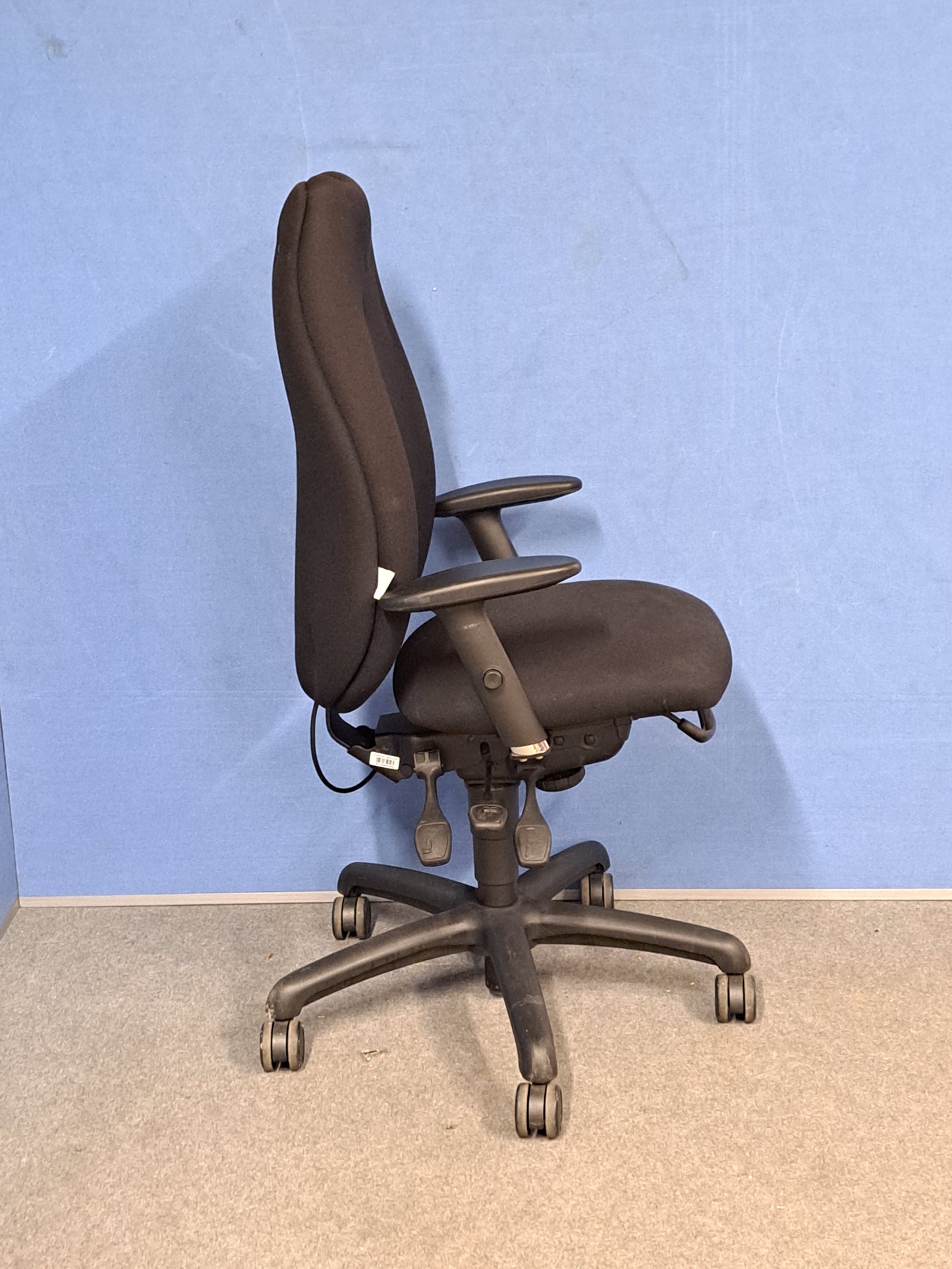 Adapt by Ergochair High Back Operators Armchair Black (used)
