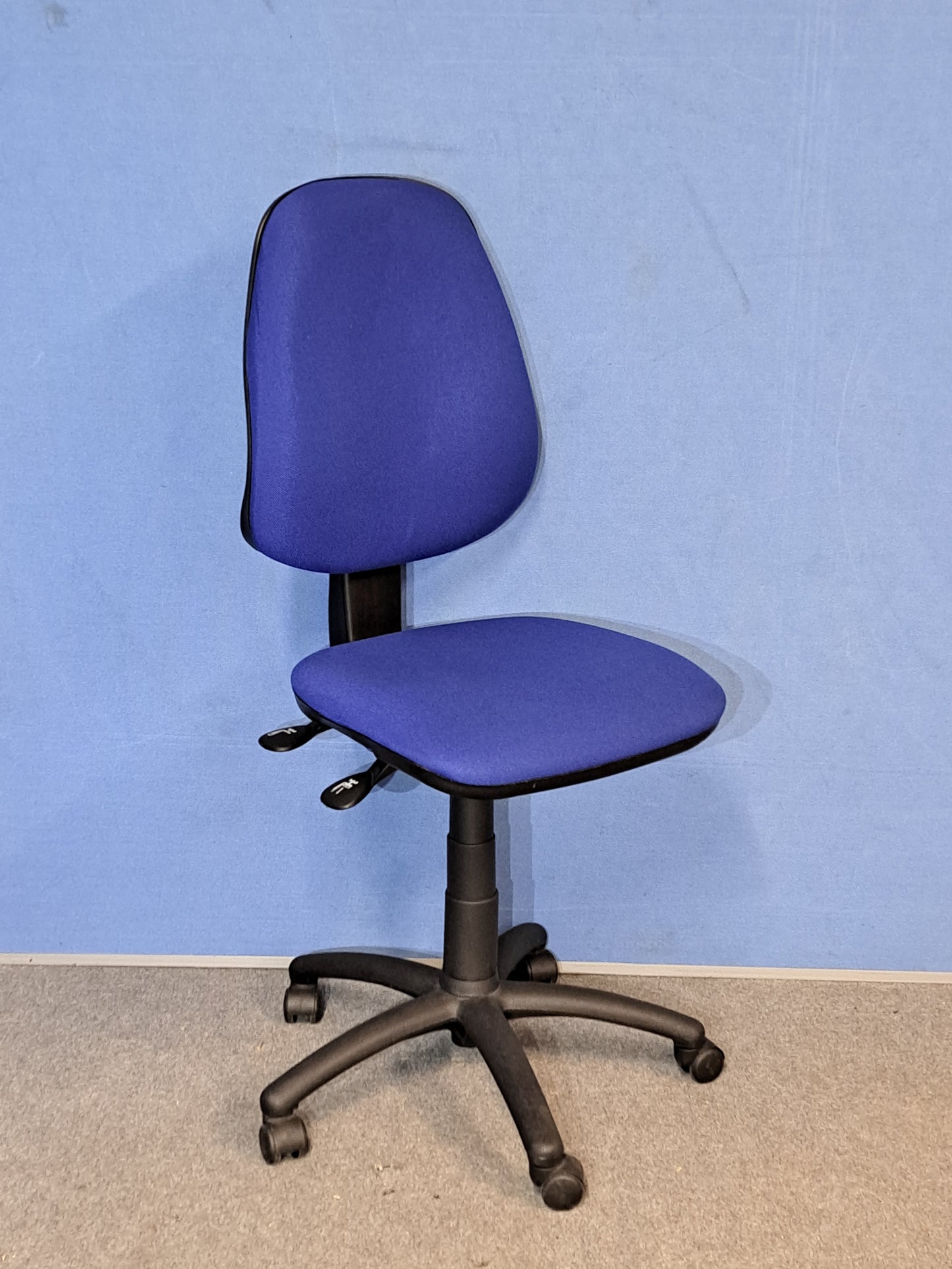 Medium Back Operators Chair, Blue Fabric (used)