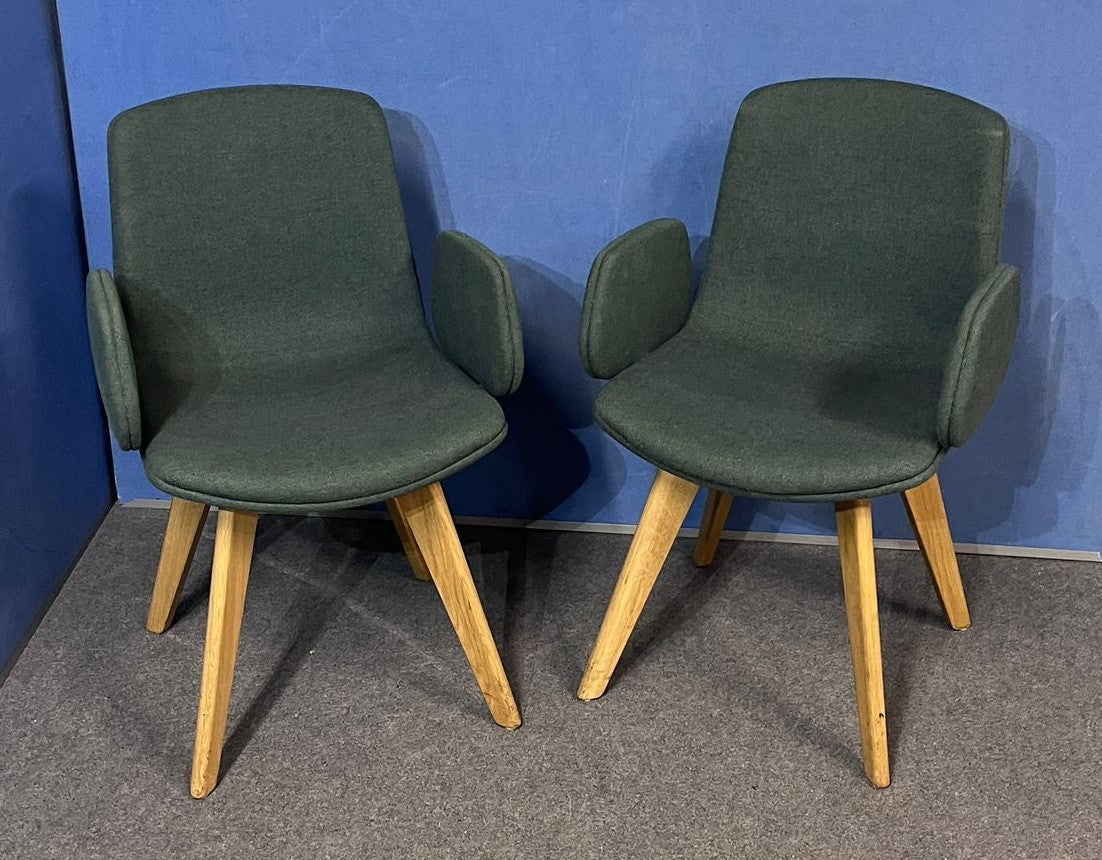 Set of 2 Boss Design Cubb-02 Chairs Green (used)
