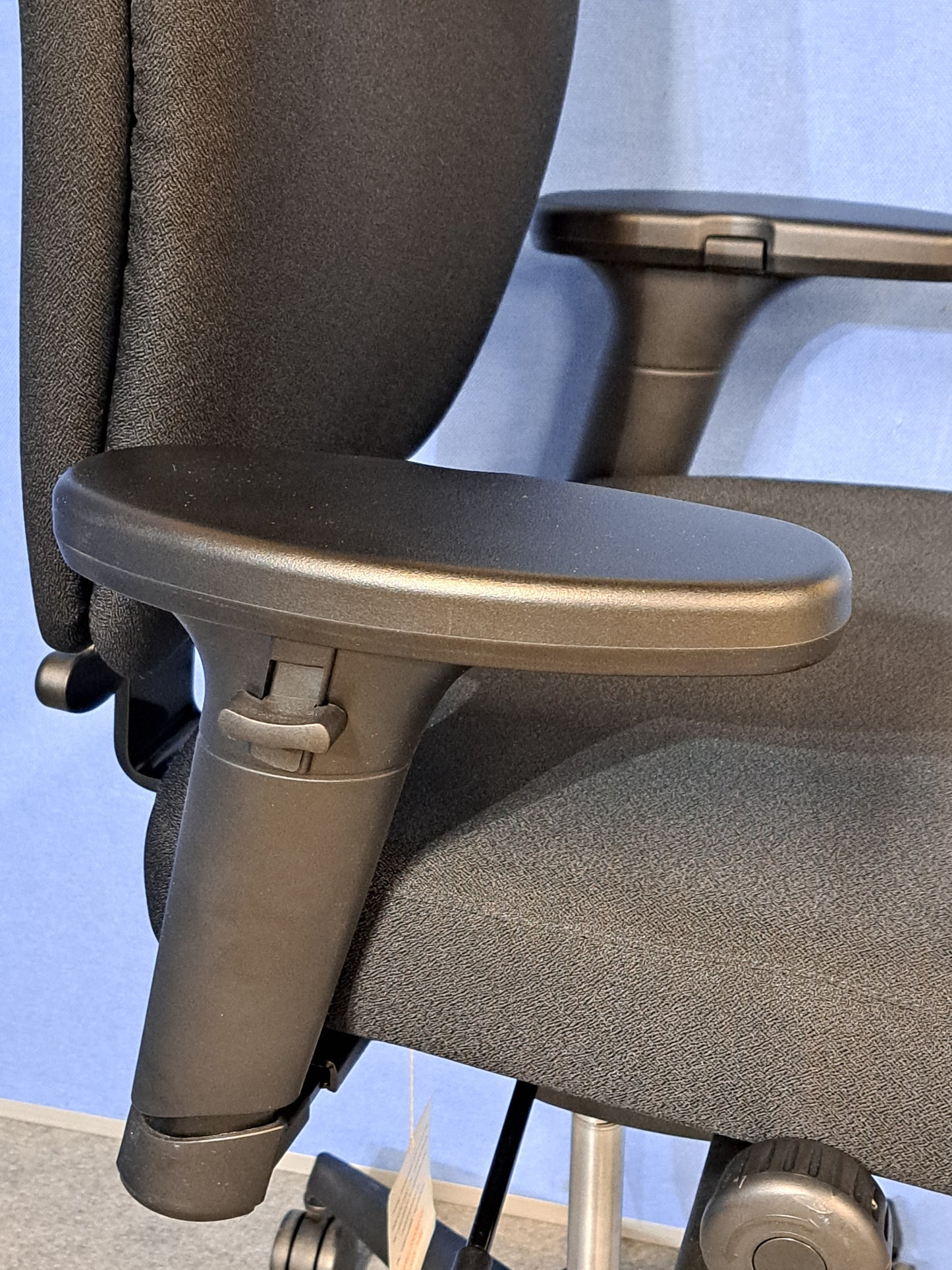 Posturite Positiv High Back Armchair Black (used)