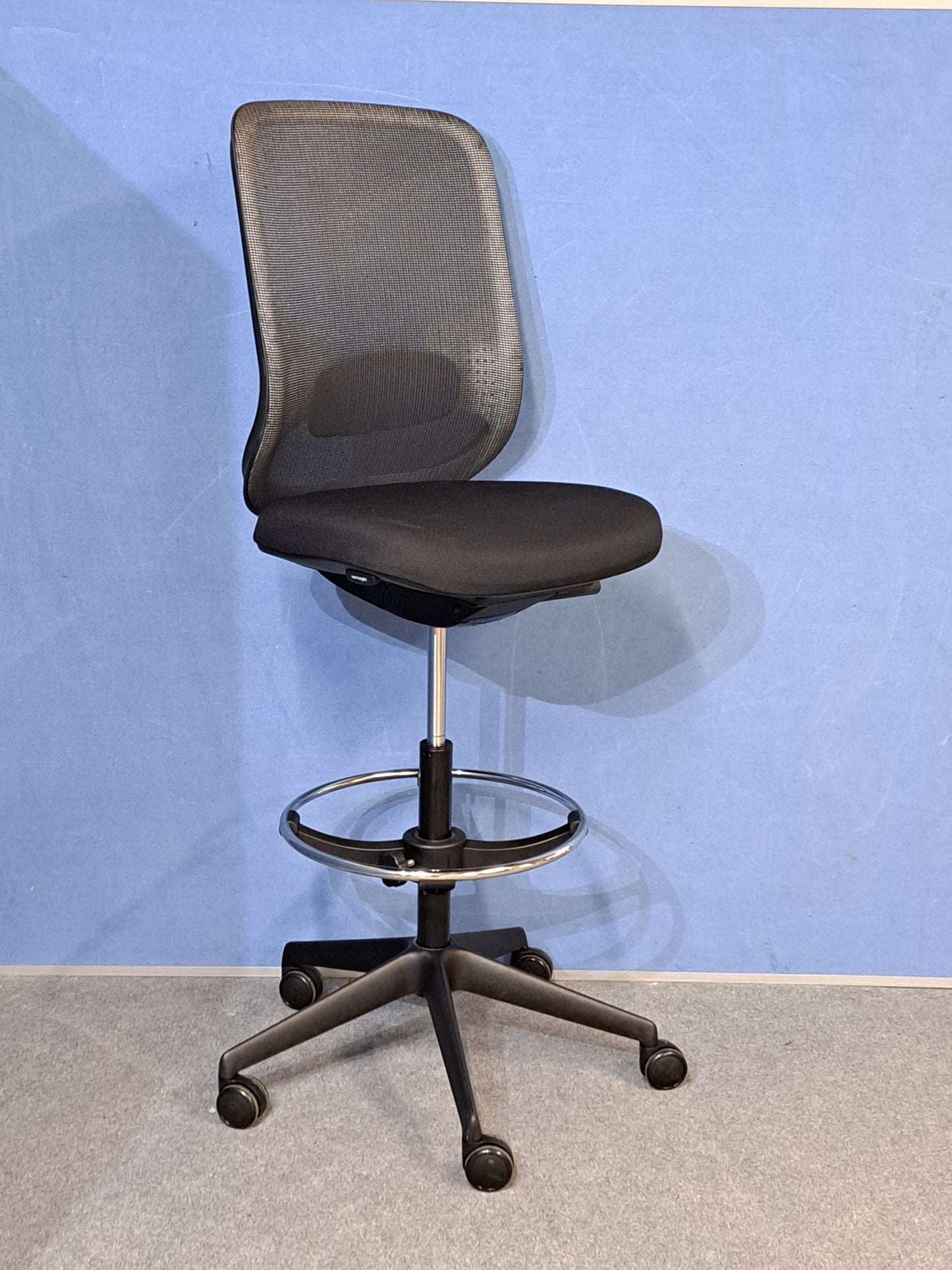 Orangebox Do Mesh Back Draughtsman Chair, Black Polyester Seat (Used)