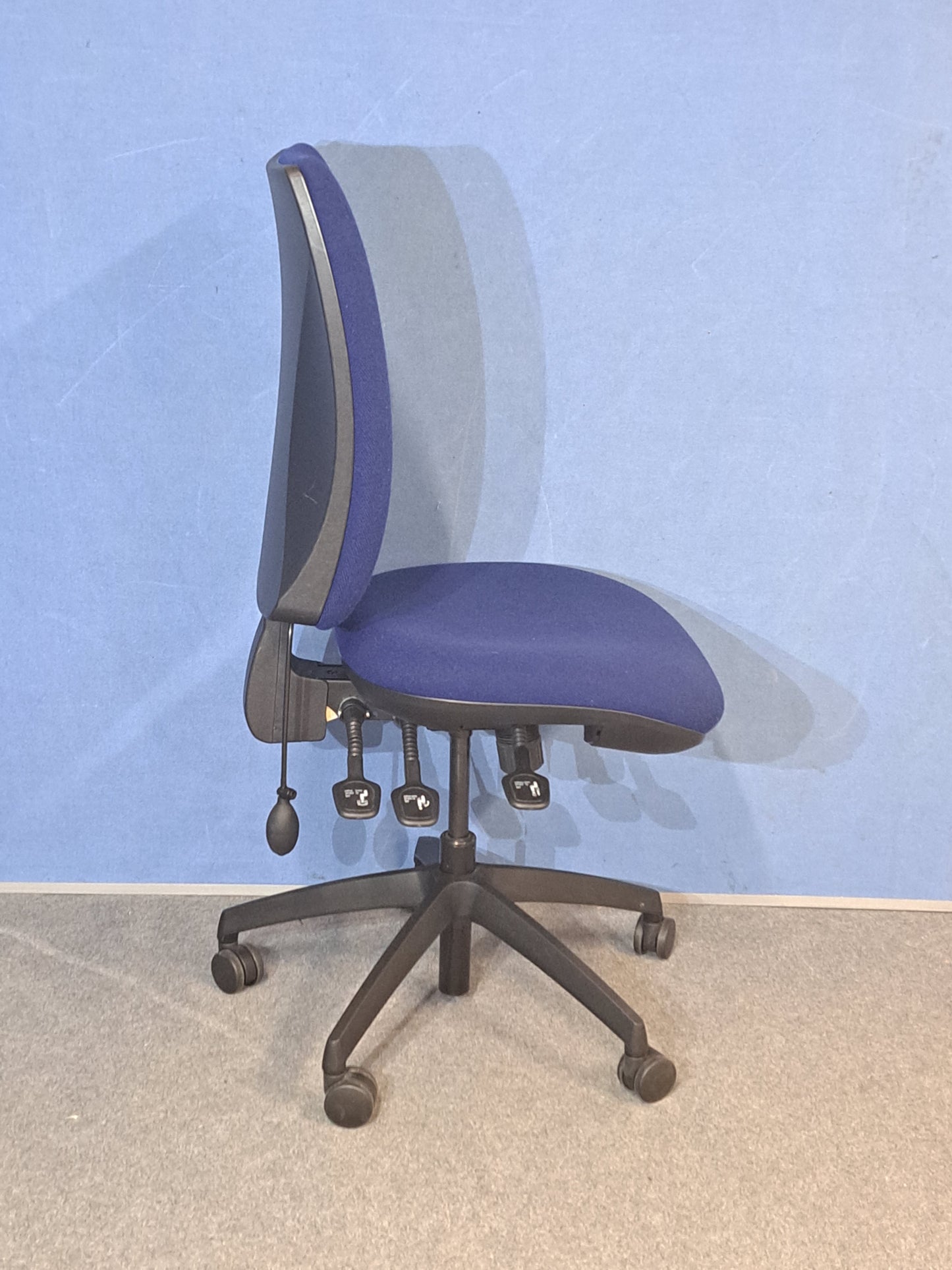High Back Operators Chair, Blue (used)