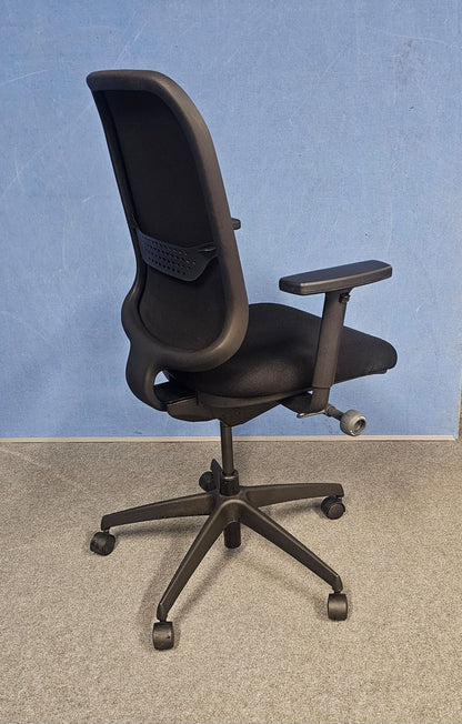 Boss Design Apply Task Armchair, Black Fabric (used)