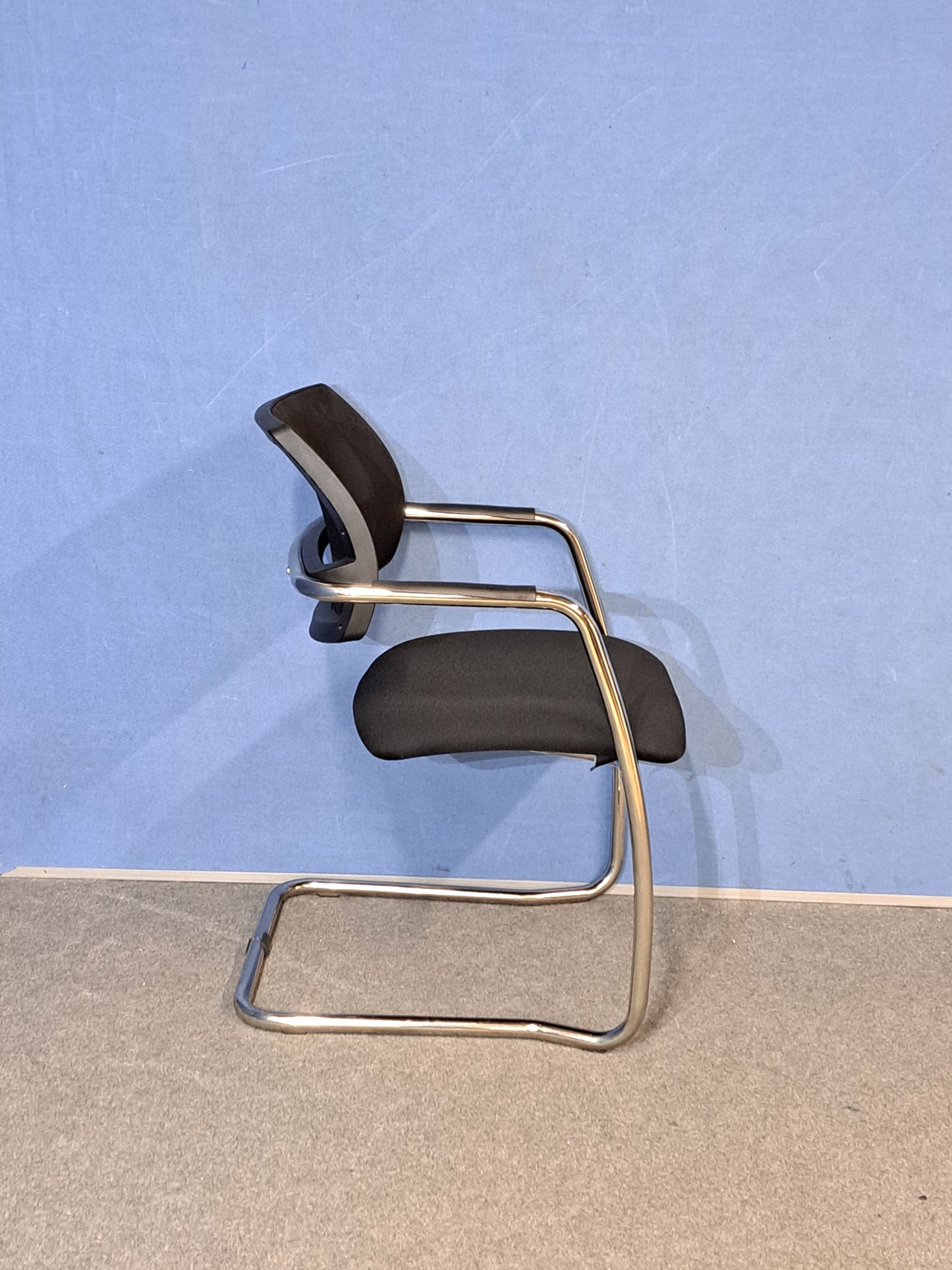 Set of 3 Visitor/Meeting Chairs on Cantilever Frame Black (Used)