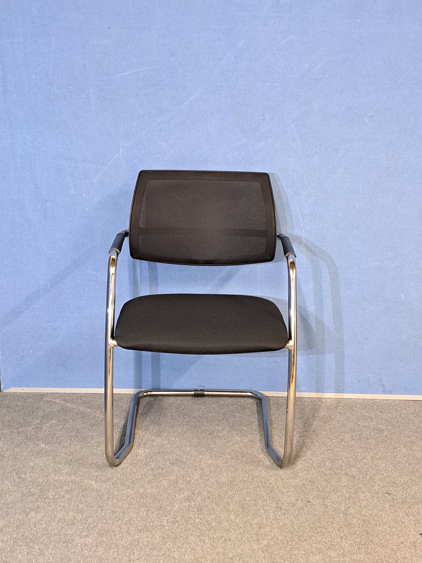 Set of 3 Visitor/Meeting Chairs on Cantilever Frame Black (Used)