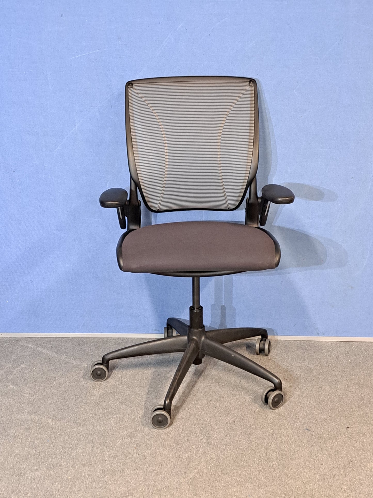 Used Humanscale Diffrient World Mesh Back Operators Armchair with Grey Padded Seat