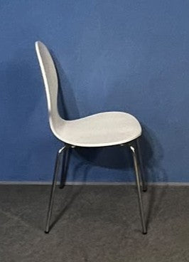 Set of 4 White Rounded Back Canteen / Dining Chairs – Silver Frame (Used)