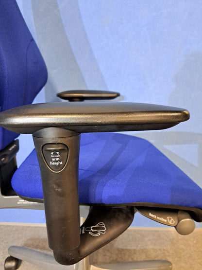 Giroflex G64 High Back Task Armchair Blue (Used)
