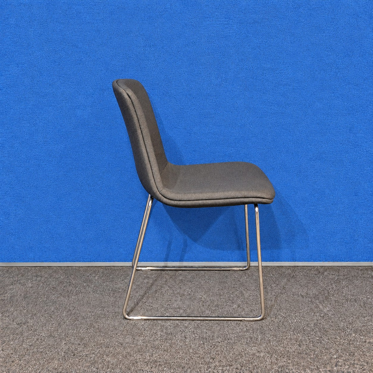 Orangebox Cubb-07 Chair Grey with Chrome Sled Base (Used)