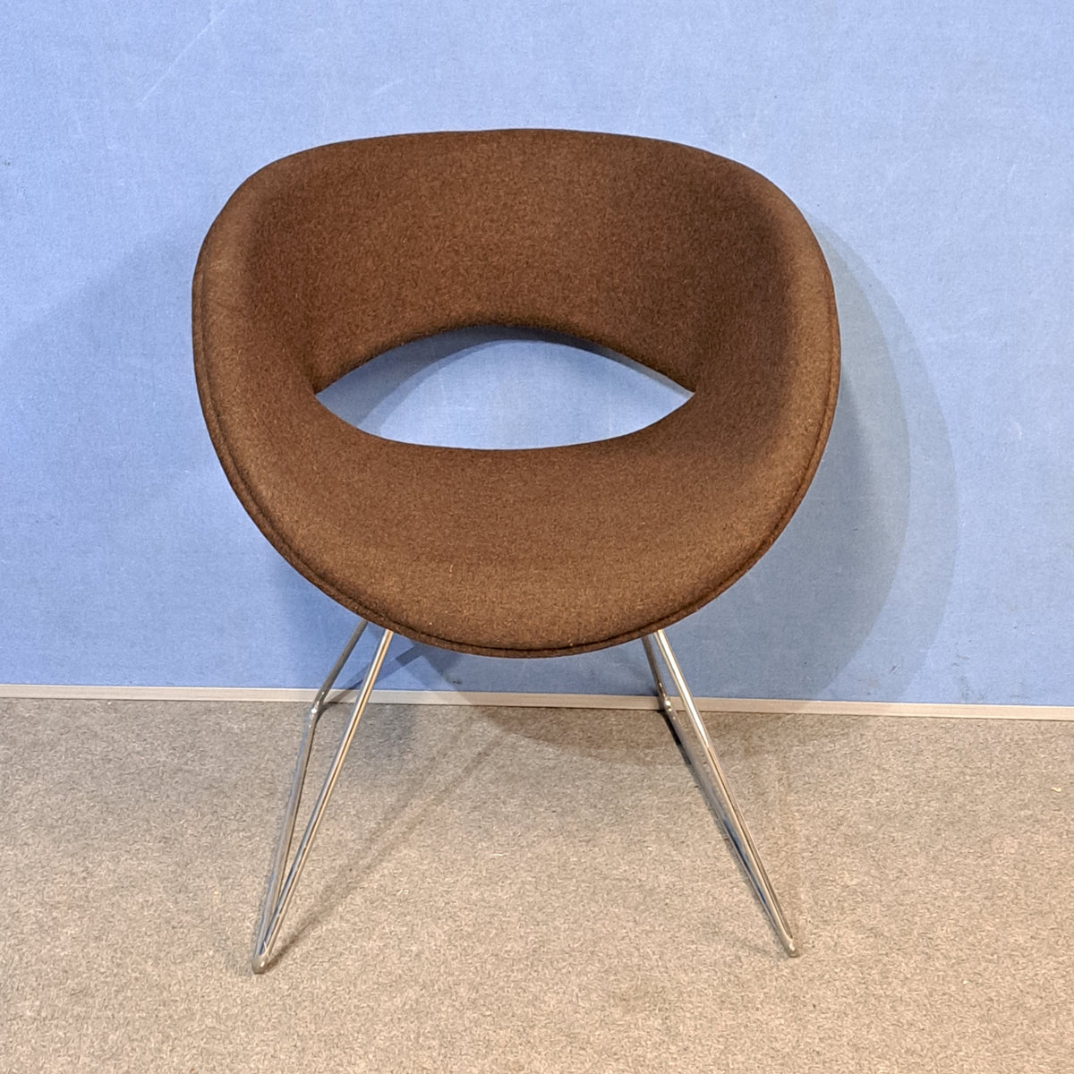 Boss Design Happy Brown Breakout Chair with Chrome Sled Base (Used)