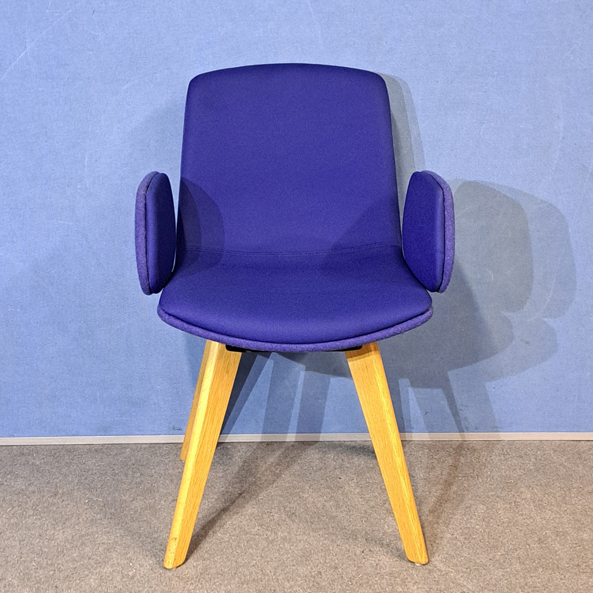 Orangebox Cubb-02 Blue Armchair with Oak Legs (Used)