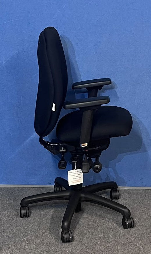 Adapt by Ergochair Operators Armchair - Medium Back - Medium Seat - Black (used)