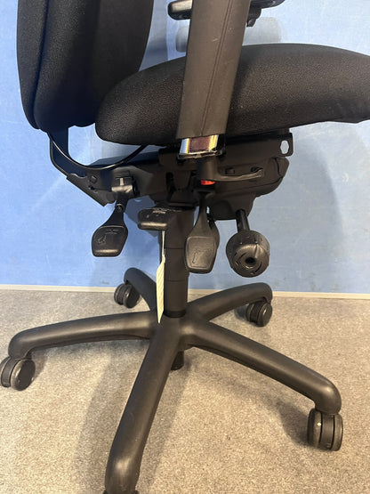 Adapt by Ergochair Operators Armchair - Medium Back - Medium Seat - Black (used)