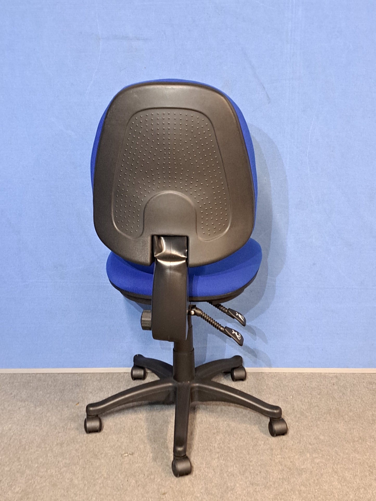 *SALE* Used Clearance Operator Chairs - Assorted Colours