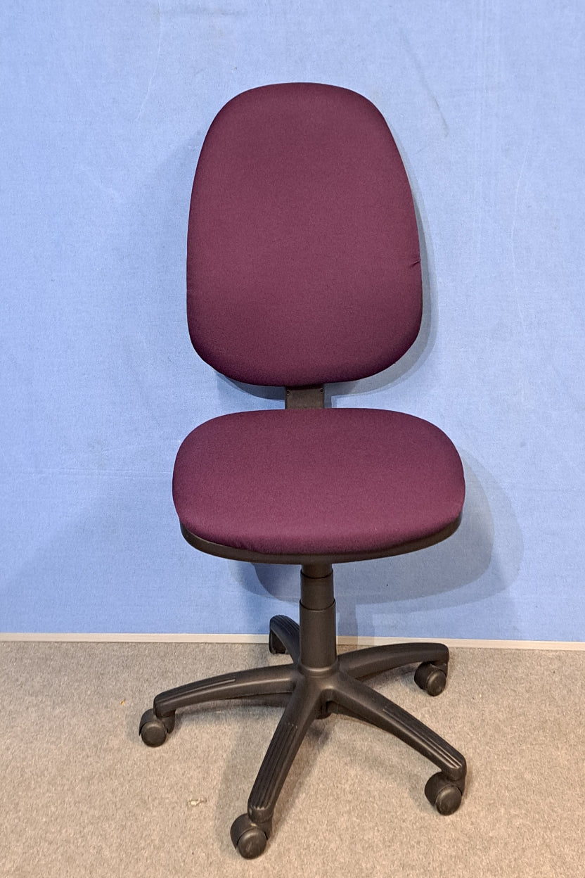 Purple office chairs on a blue background and grey floor