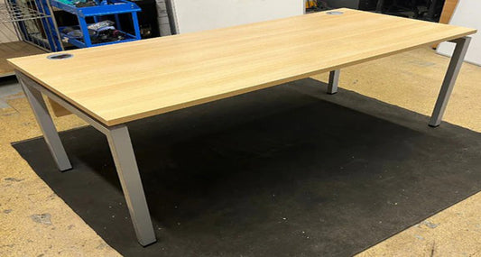 1800x800mm Straight Desk with Bench Style Frame Verade Oak (used)