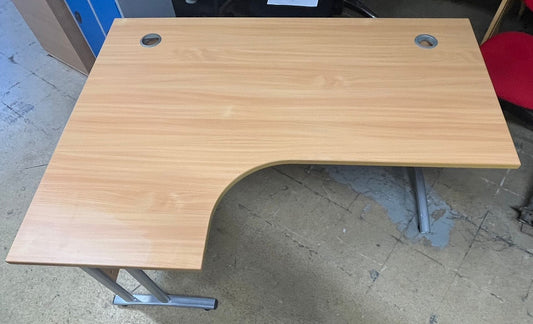 1600mm Left Hand Curved Desk Oak (used)