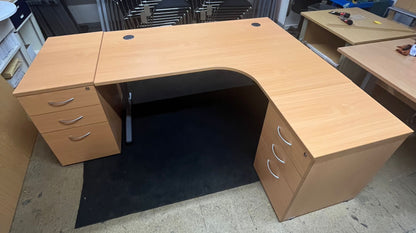 1600mm Right Hand Curved Desk inc 2x 3 Drawer Desk High Pedestals Beech (used)